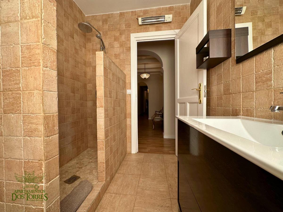 Dos Torres Valinor - Plaza Del Pilar Apartment Zaragoza Exterior photo
